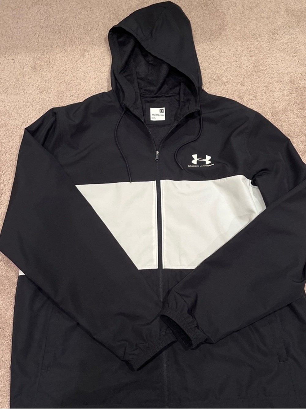 Under Armour Unisex Black & White Hooded Windbreaker Jacket